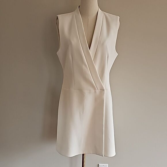 Women's Sleeveless White Mini Tunic Suit Dress Work Classy BCBGMAXAZRIA - Picture 8 of 8